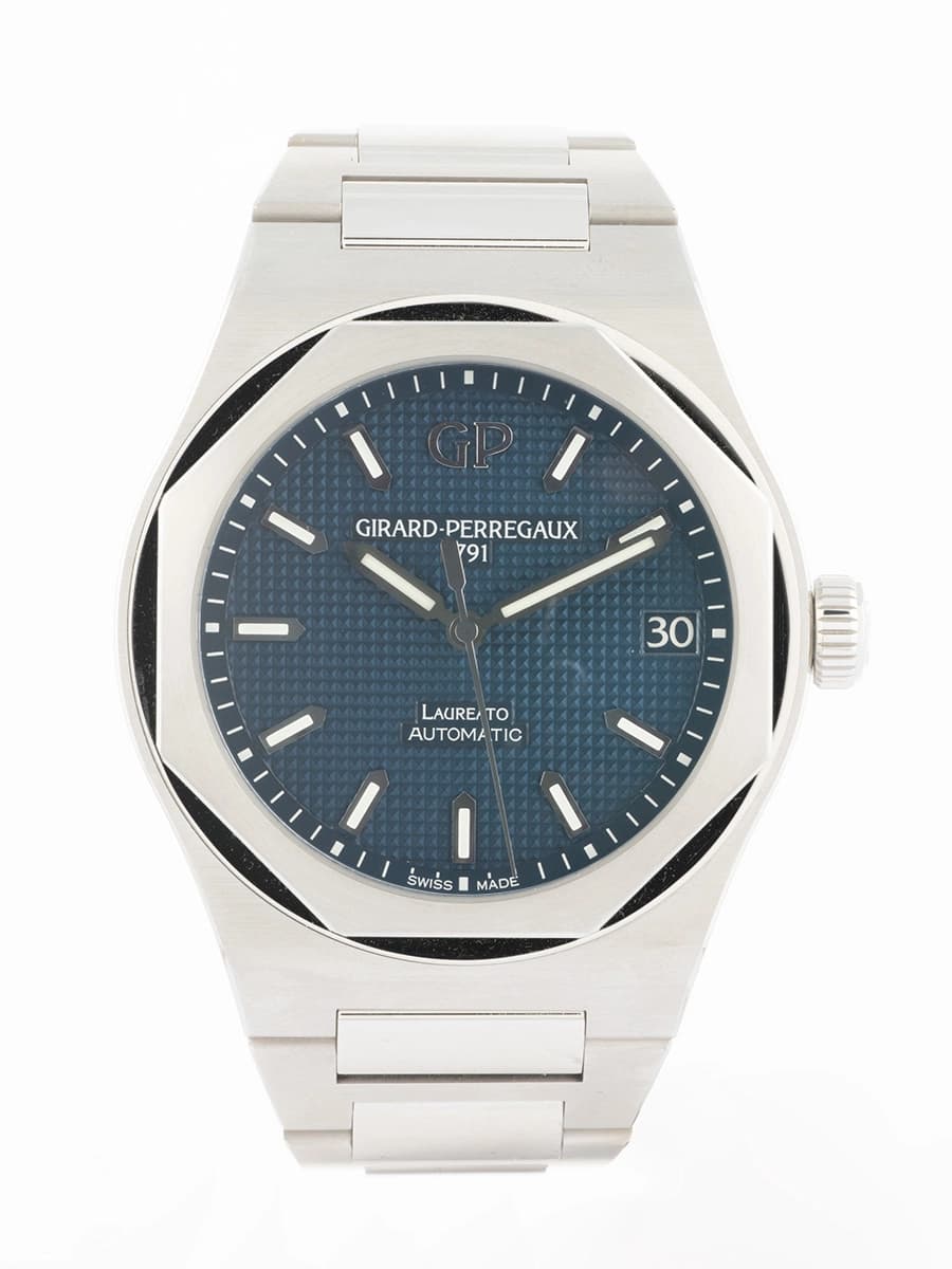 GIRARD-PERREGAUX LAUREATO 42MM IN ACCIAIO REF. 81010-11-431-11A
